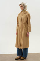 Kapüşonlu Cep Detaylı Kap - Camel TUGBA