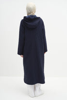 Kapüşonlu Çıtçıt Kapamalı İnce Kapitone Kap - Lacivert TUGBA