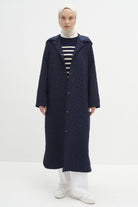 Kapüşonlu Çıtçıt Kapamalı İnce Kapitone Kap - Lacivert TUGBA