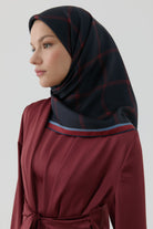 Kare Çizgi Desenli Twill İpek Eşarp - Lacivert TUGBA