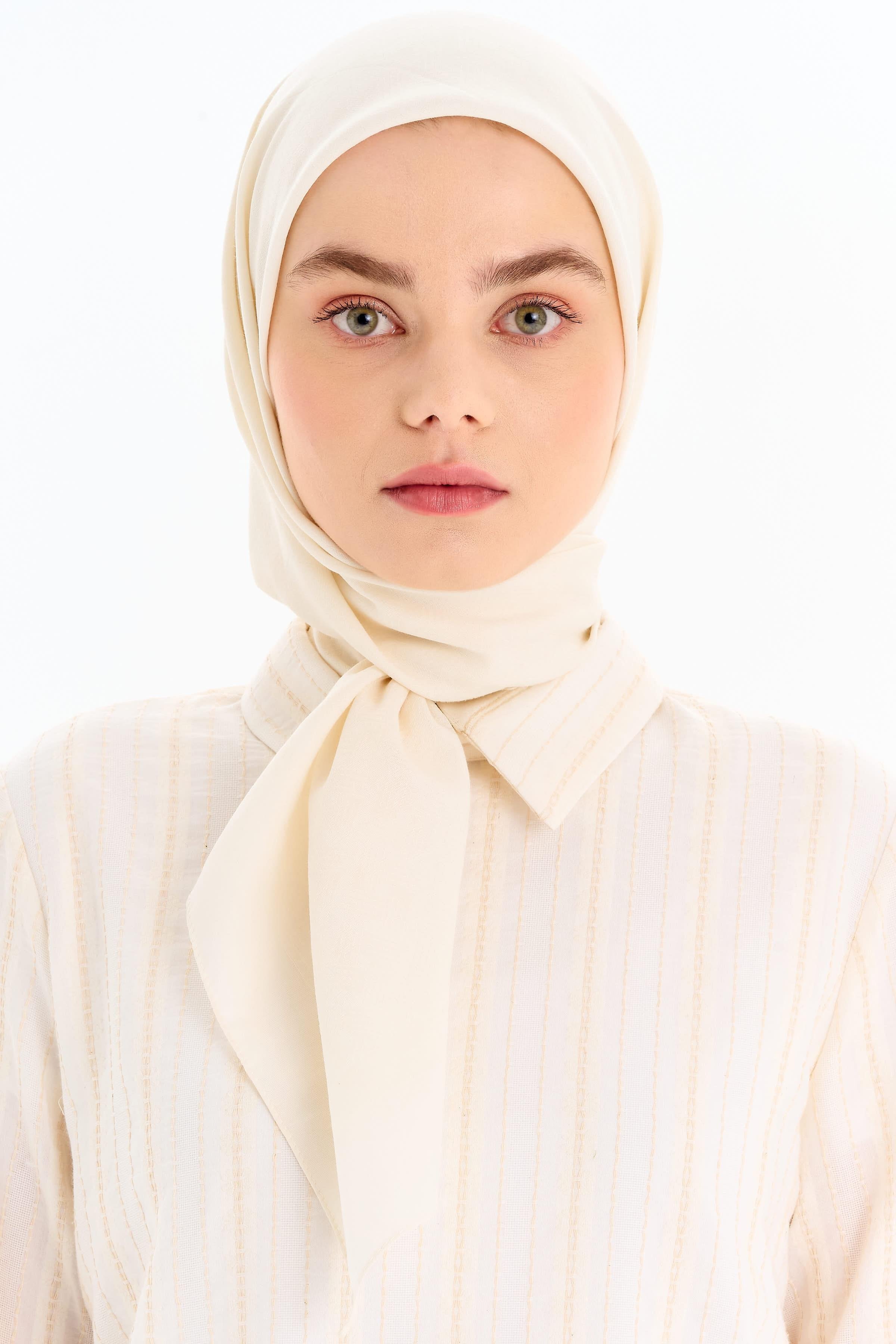 Geometrik Desen Pamuk Eşarp - Ekru TUGBA