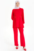 Kemer Detaylı Pantolon - Kırmızı TUGBA