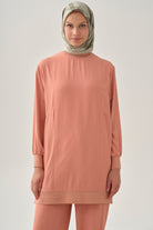 Kesik Detaylı Ribanalı Tunik - Somon TUGBA