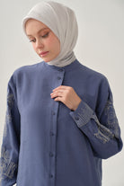 Kollar Nakışlı Tunik - İndigo TUGBA