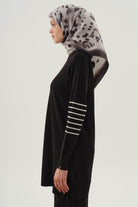 Kolları Çizgili Triko Tunik - Siyah TUGBA