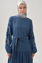 Kolları Nakışlı Elbise - İndigo TUGBA