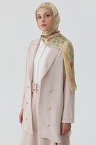 Kolu Bant Detaylı Süs Düğmeli Ceket - Bej TUGBA