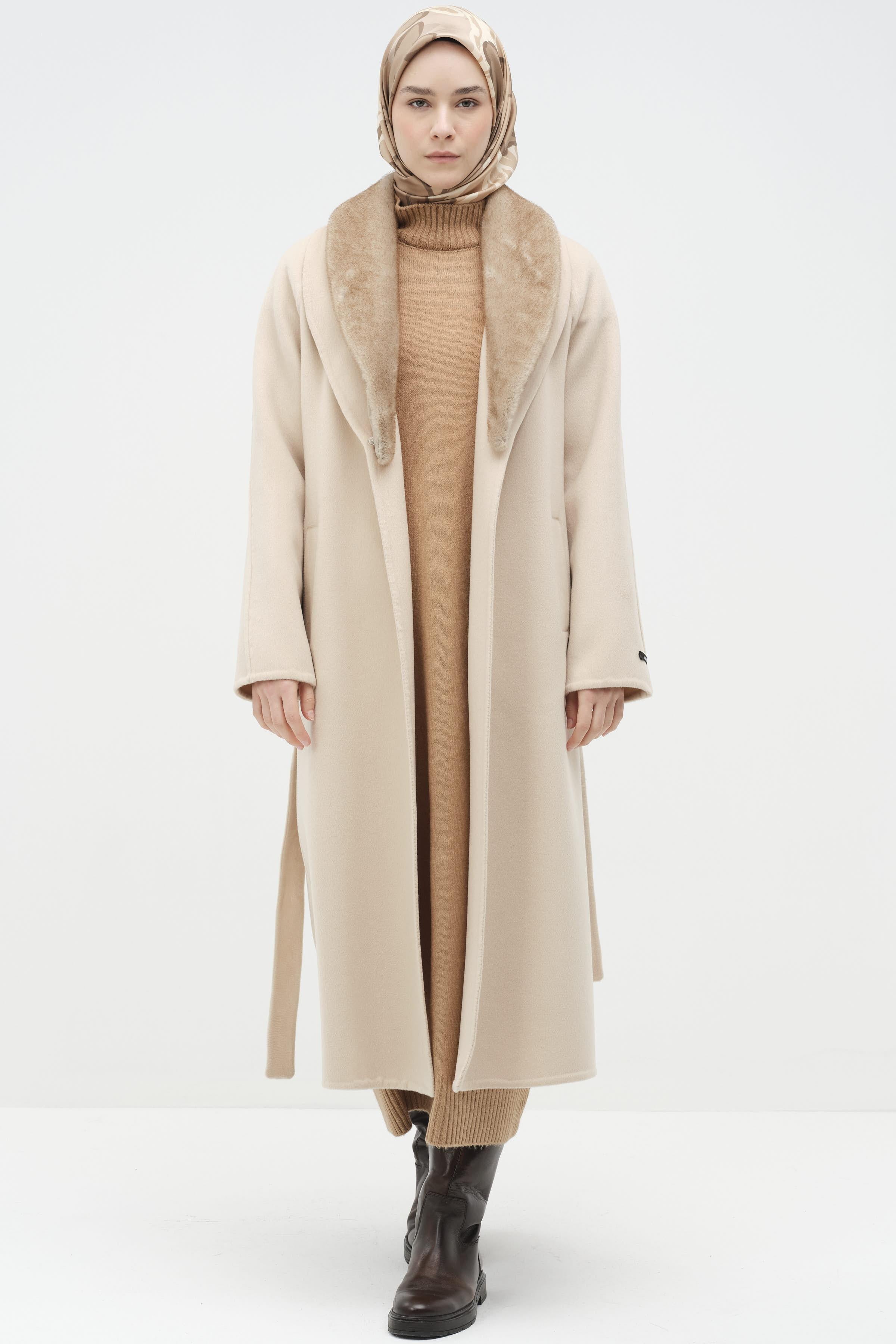 epine エピヌ feminine fur collar long coat epine（エピヌ）の「poodle collar fur coat（その他アウター