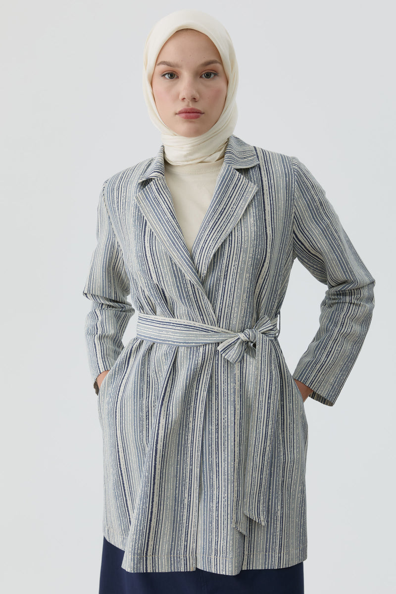 Kuşaklı Çizgili Blazer Ceket - İndigo TUGBA