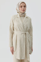 Kuşaklı Çizgili Blazer Ceket - Vizon TUGBA