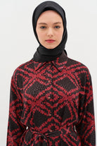 Kuşaklı Yırtmaç Detaylı Desenli Tunik - Bordo TUGBA