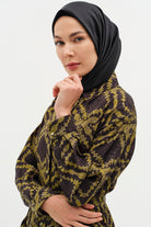 Kuşaklı Yırtmaç Detaylı Desenli Tunik - Haki TUGBA