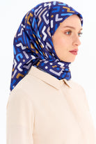 Labirent Desenli Stil Eşarp - Lacivert TUGBA