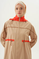 Lastik Büzgülü Kapüşonlu Kap - Bej TUGBA