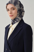 İzel Twill İpek Eşarp - Lacivert TUGBA