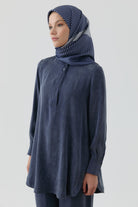 Mana Twill İpek Eşarp - Lacivert TUGBA