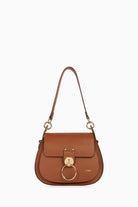 Metal Aksesuarlı Çanta - Taba TUĞBA