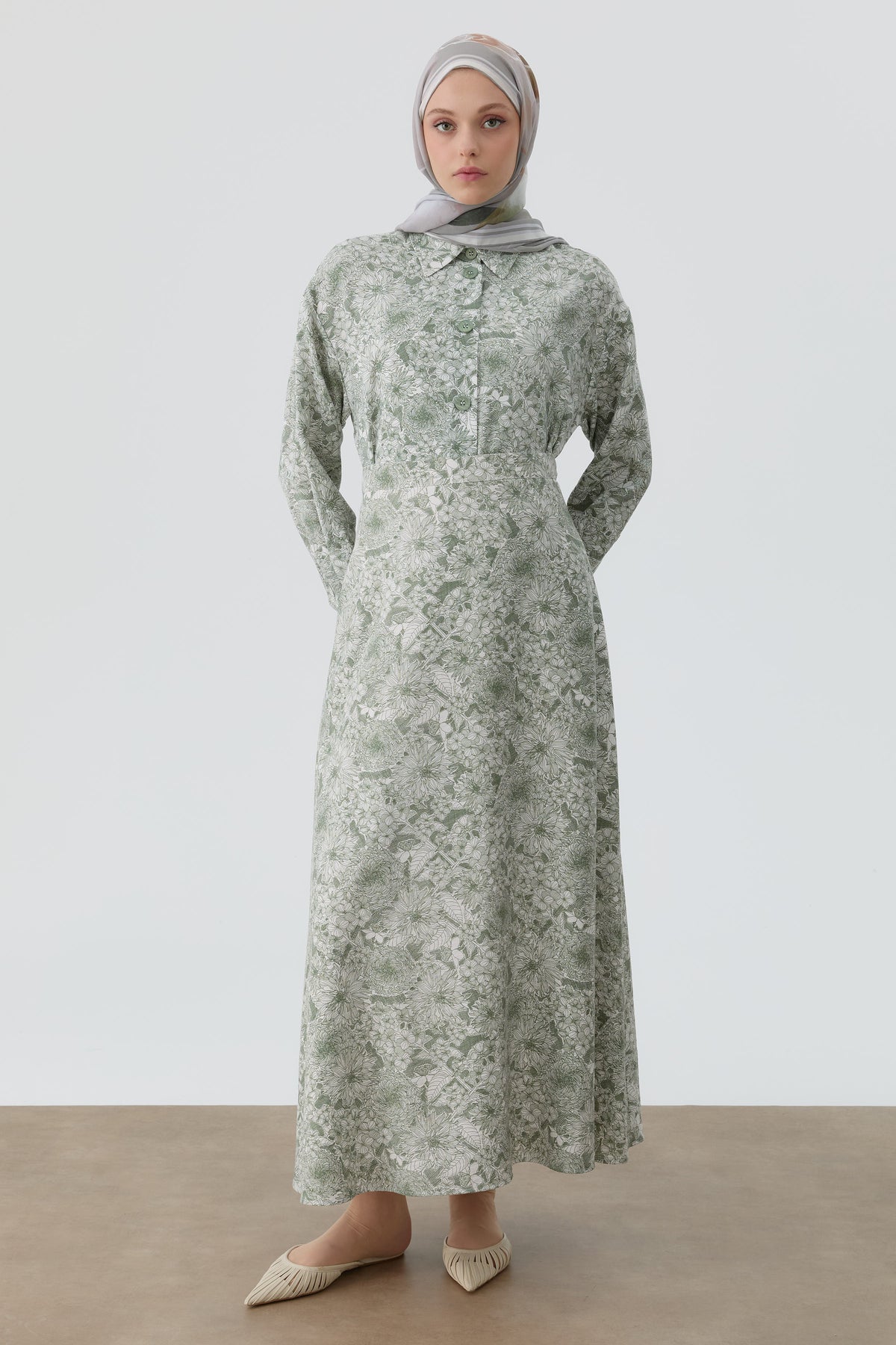 Multi-Flower Patterned Bell Skirt - Mint
