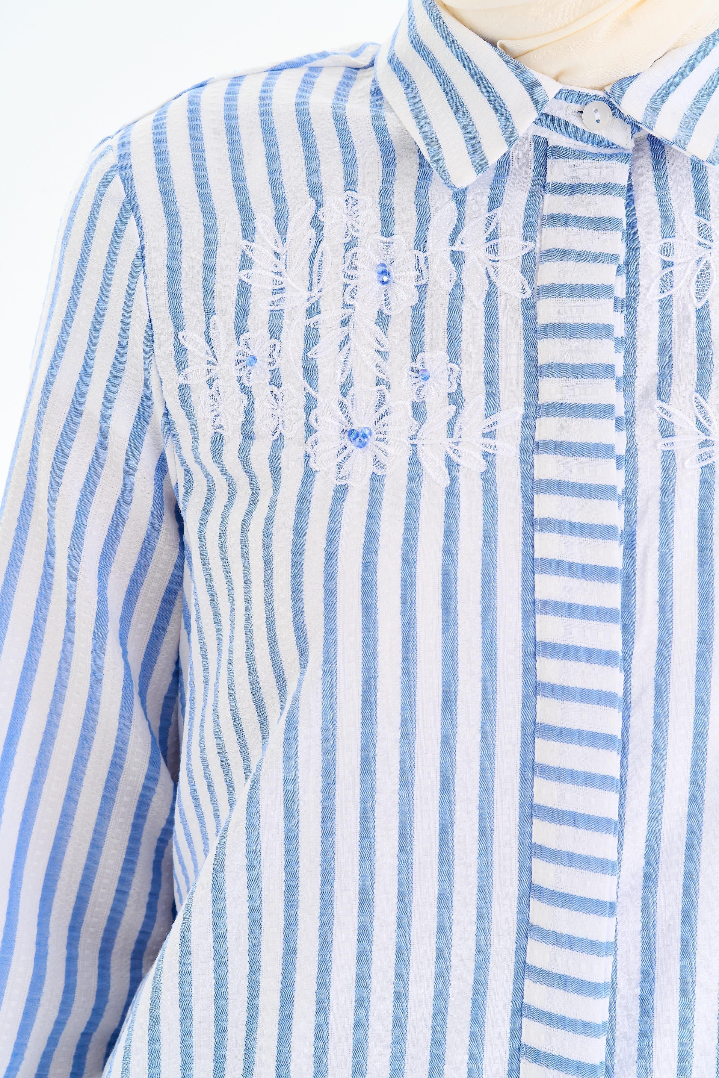 Nakış Detaylı Çizgili Tunik - Mavi TUGBA