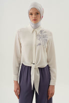 Nakışlı Crop Gömlek - Ekru - İndigo TUGBA