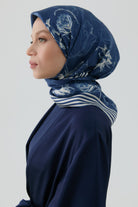 Nazenin Twill İpek Eşarp - Koyu Mavi TUGBA