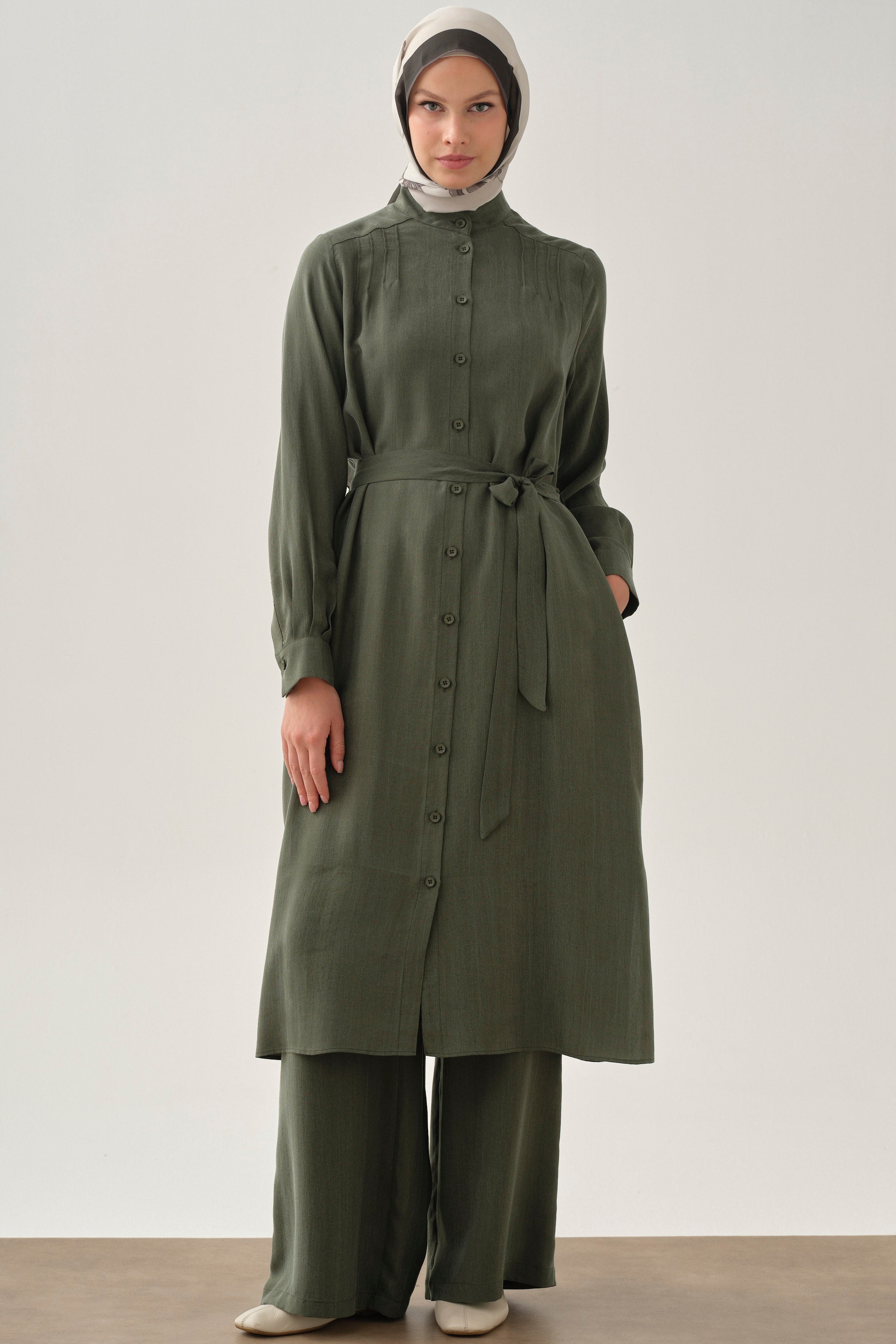 Nervür Detaylı Uzun Tunik - Haki TUGBA