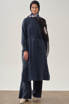 Nervür Detaylı Uzun Tunik - Lacivert TUGBA