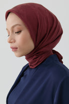 Nevgül Jakar Naturel Eşarp - Bordo TUGBA