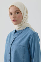 Nevgül Jakar Naturel Eşarp - Ekru TUGBA