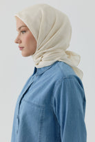 Nevgül Jakar Naturel Eşarp - Ekru TUGBA