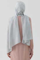 Nevgül Jakar Naturel Şal - Gümüş TUGBA