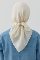 Nevgül Kenar Detaylı Naturel Eşarp - Ekru TUGBA