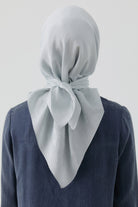 Nevgül Kenar Detaylı Naturel Eşarp - Gümüş TUGBA