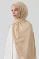 Nevgül Kenar Detaylı Naturel Şal - Bej TUGBA