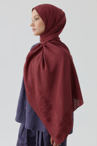 Nevgül Kenar Detaylı Naturel Şal - Bordo TUGBA