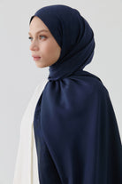 Nevgül Kenar Detaylı Naturel Şal - Lacivert TUGBA