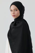 Nevgül Kenar Detaylı Naturel Şal - Siyah TUGBA
