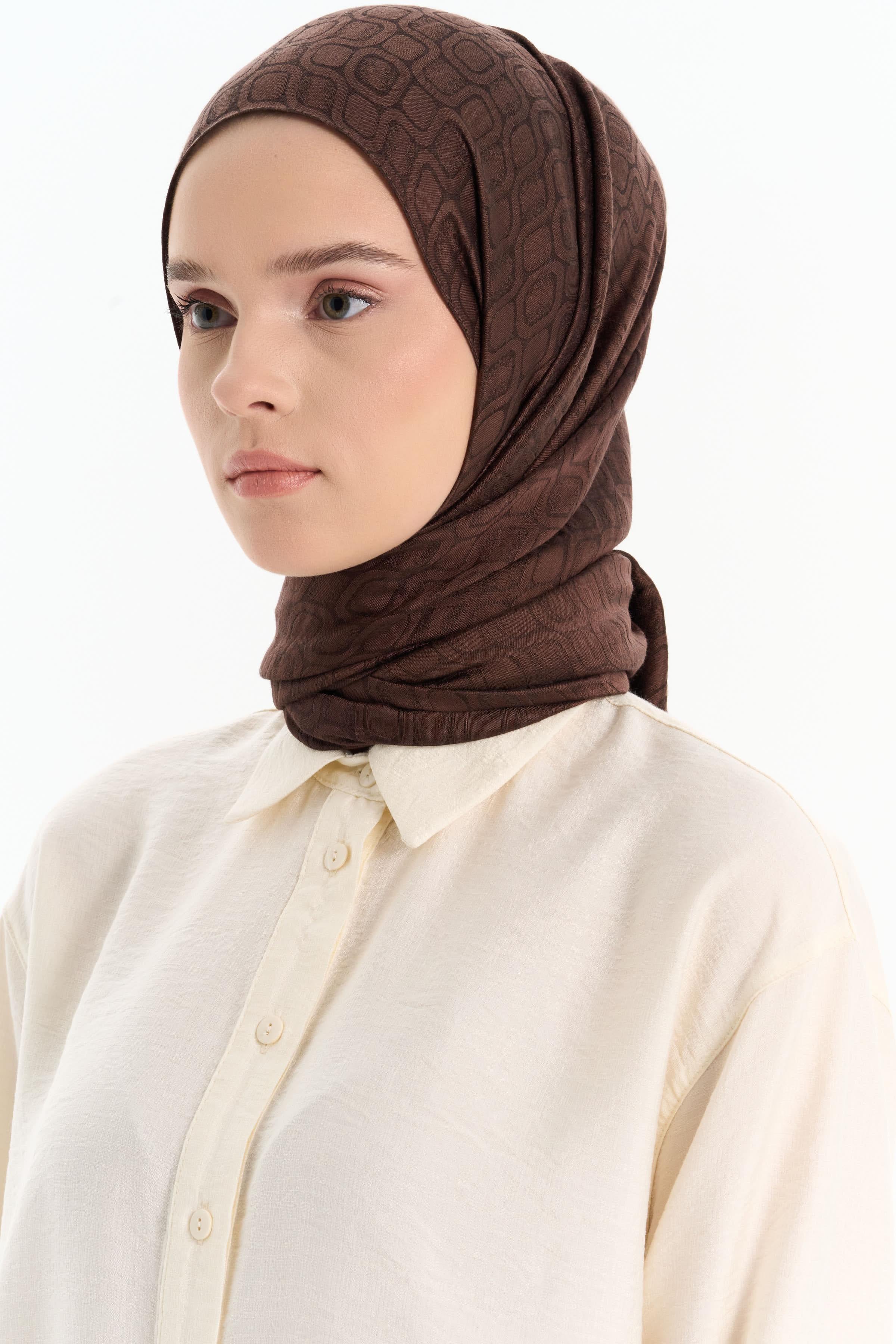 Geometrik Desen Viskon Şal - Kahve TUGBA