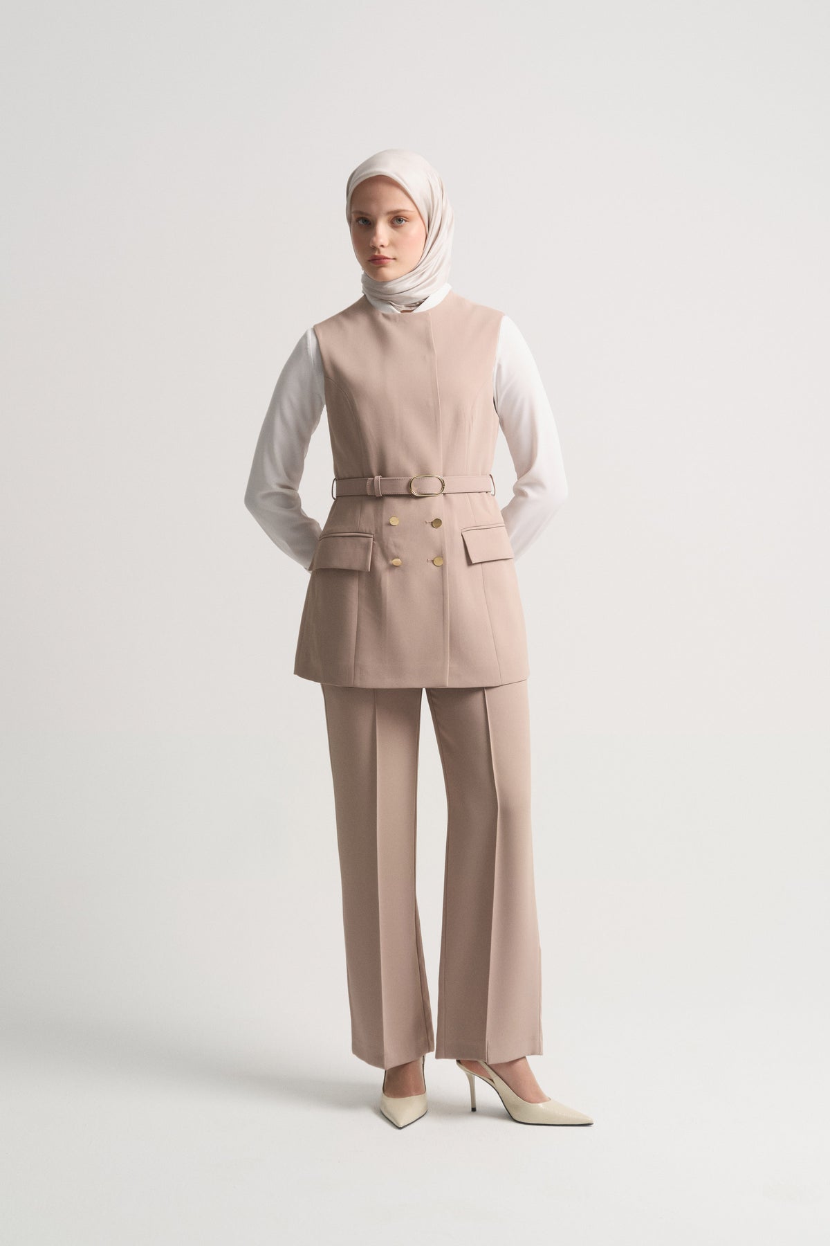 Welt Pocket Trousers - Beige