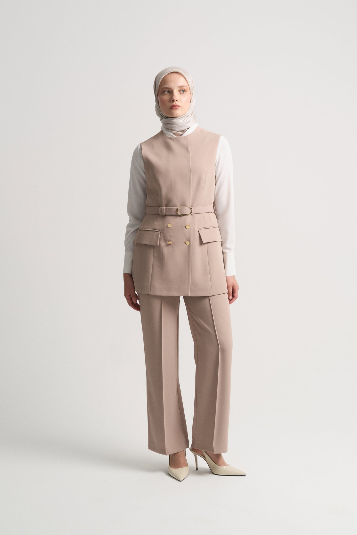 Welt Pocket Trousers - Beige