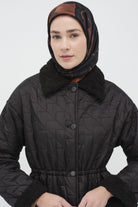 Peluş Detaylı Kapitone Manto - Siyah TUGBA