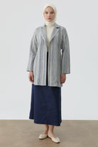 Pile Detaylı Cepli Etek - Lacivert TUGBA