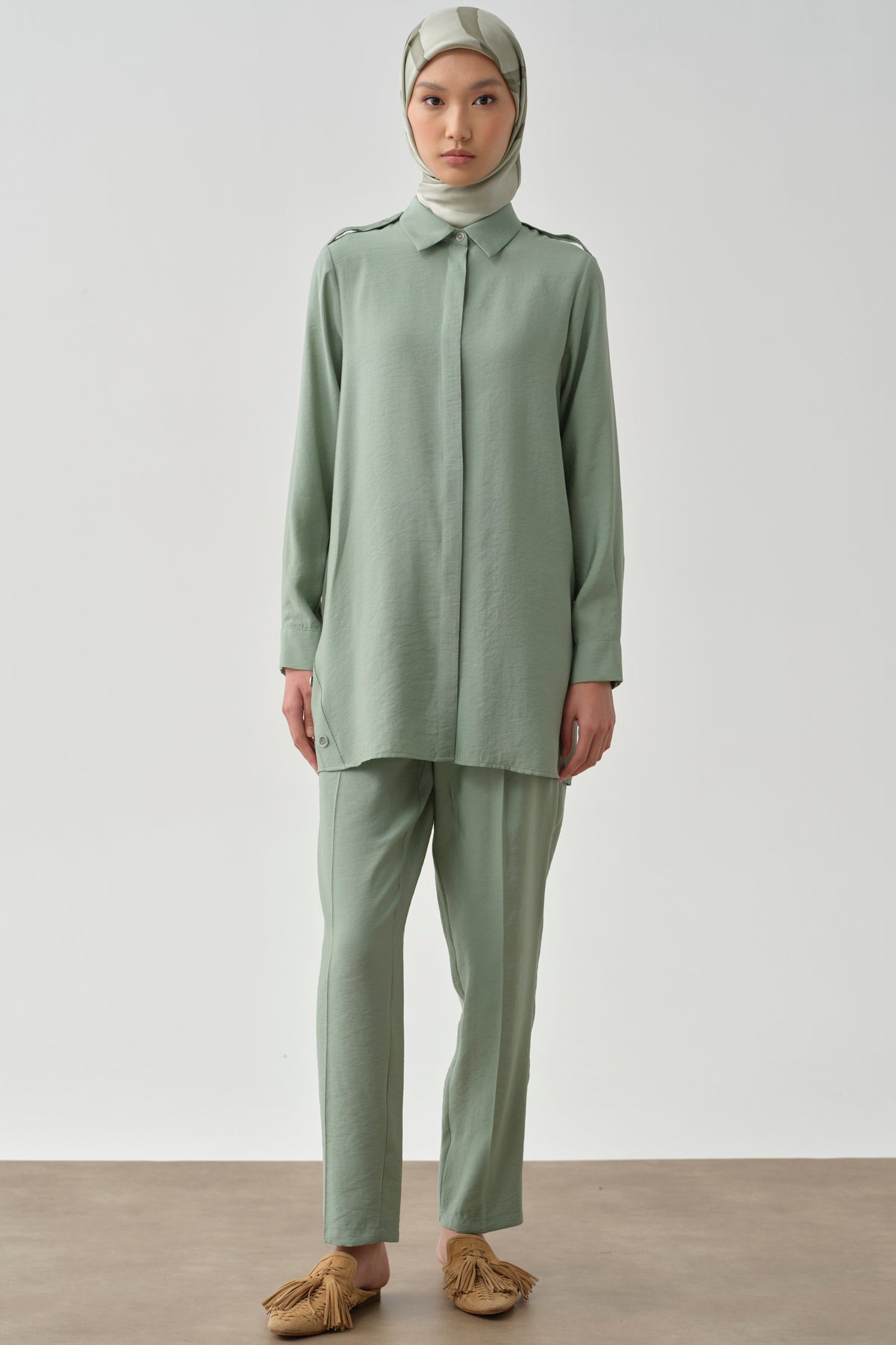 Pile Detaylı Pantolon - Mint TUGBA