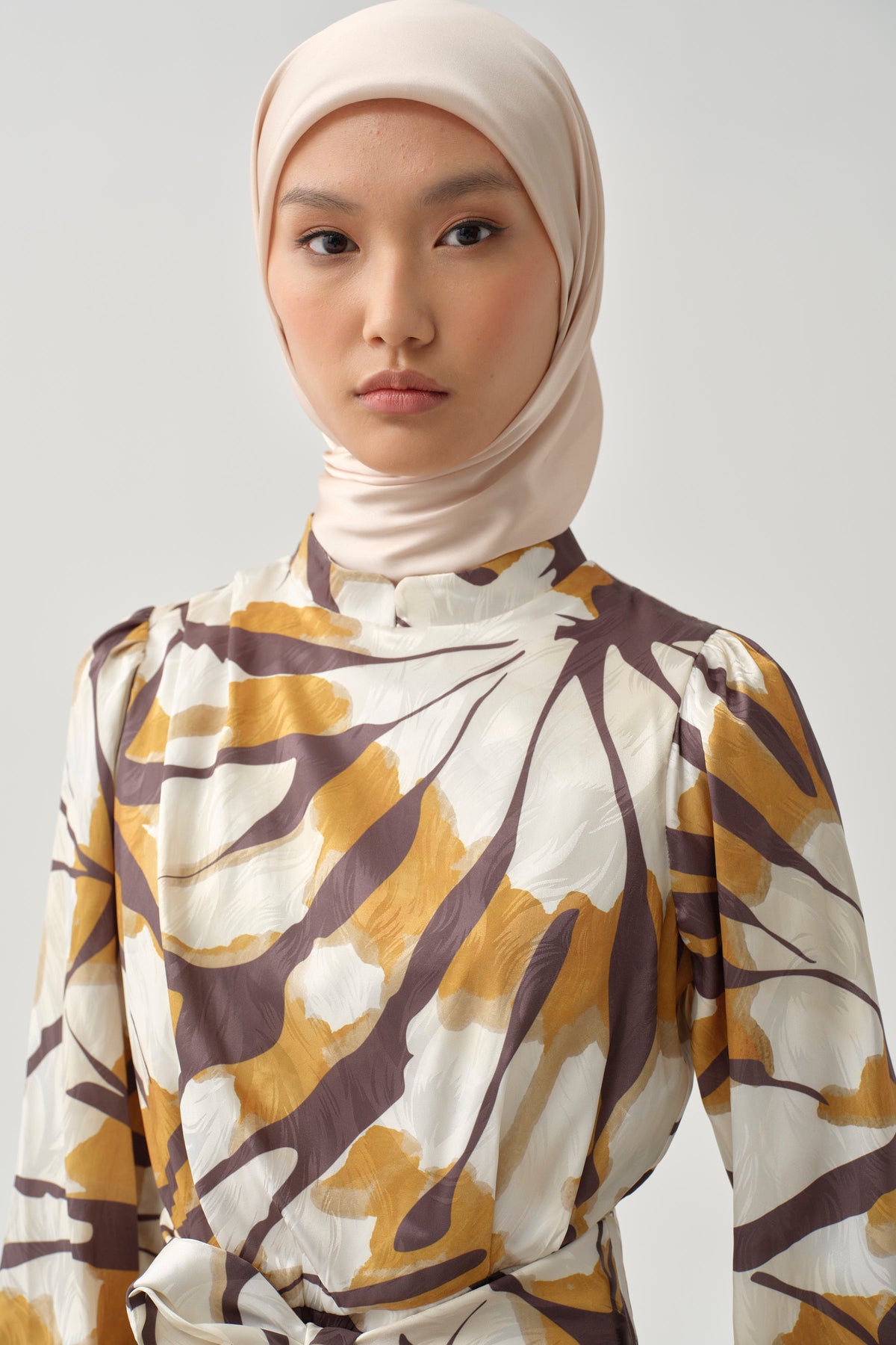 Pleated and Gathered Detailed Patterned Dress - Mustard