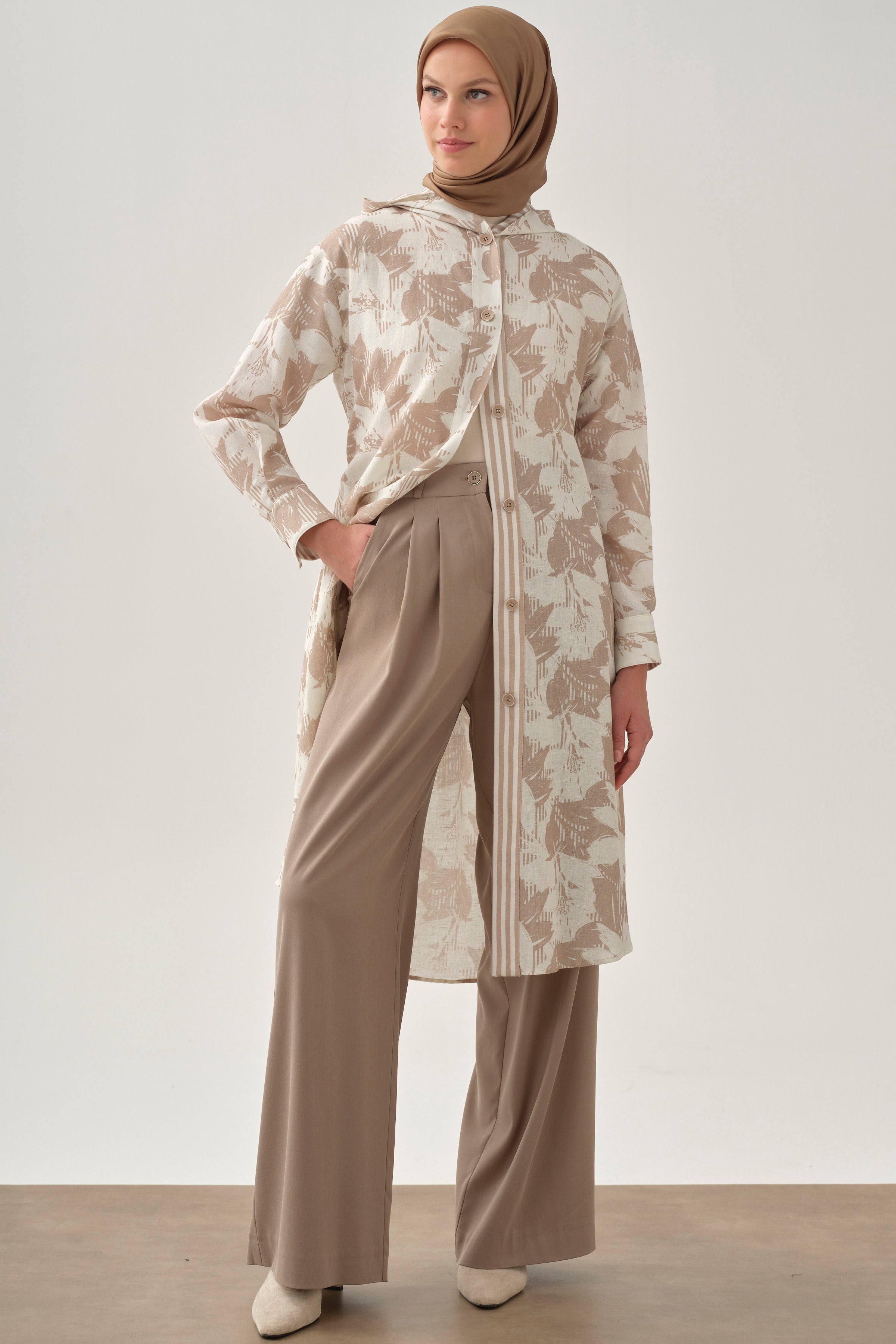 Pileli Bol Paça Pantolon - Vizon TUGBA