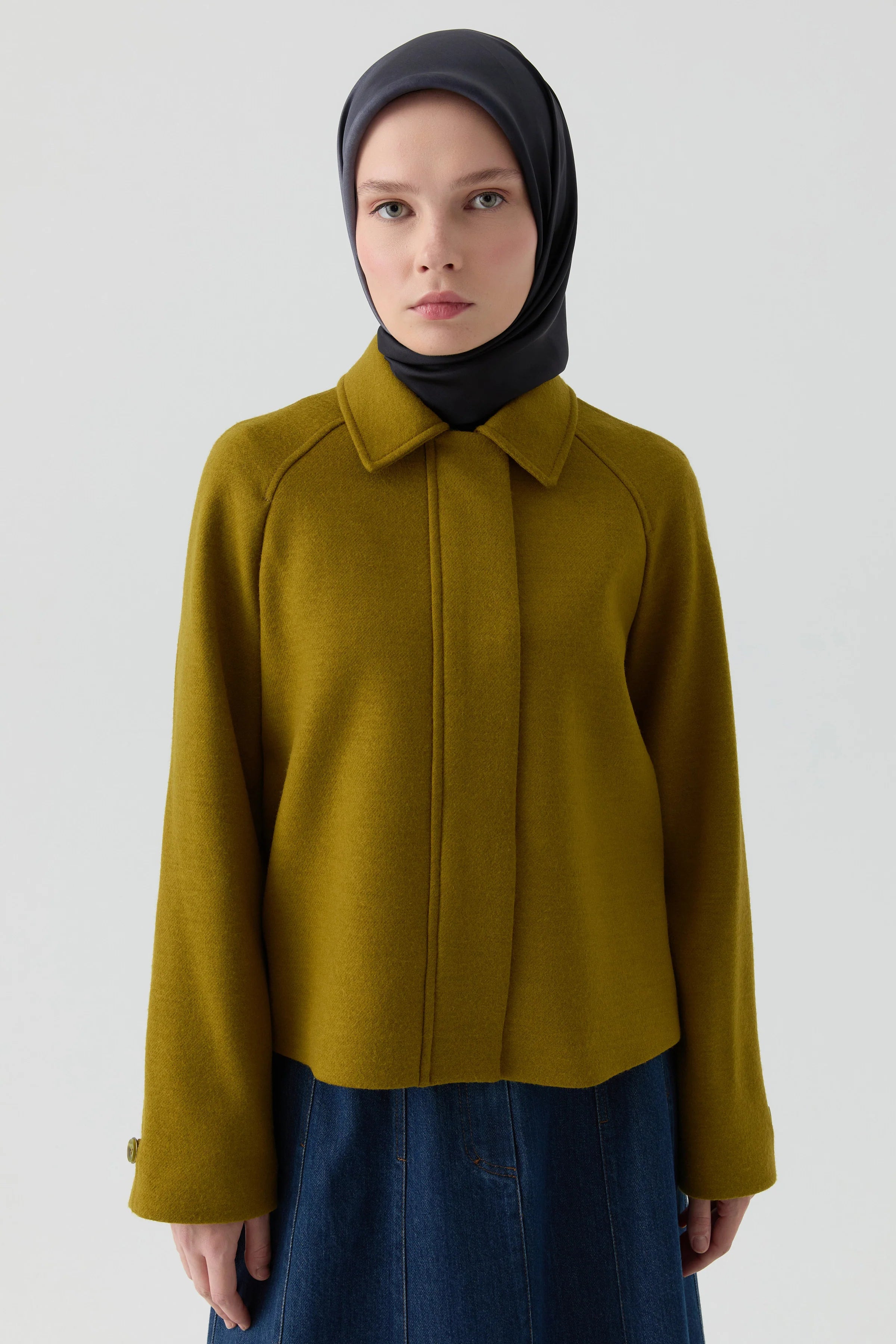 Kol Düğmeli Mini Keçe Ceket - Olive TUGBA