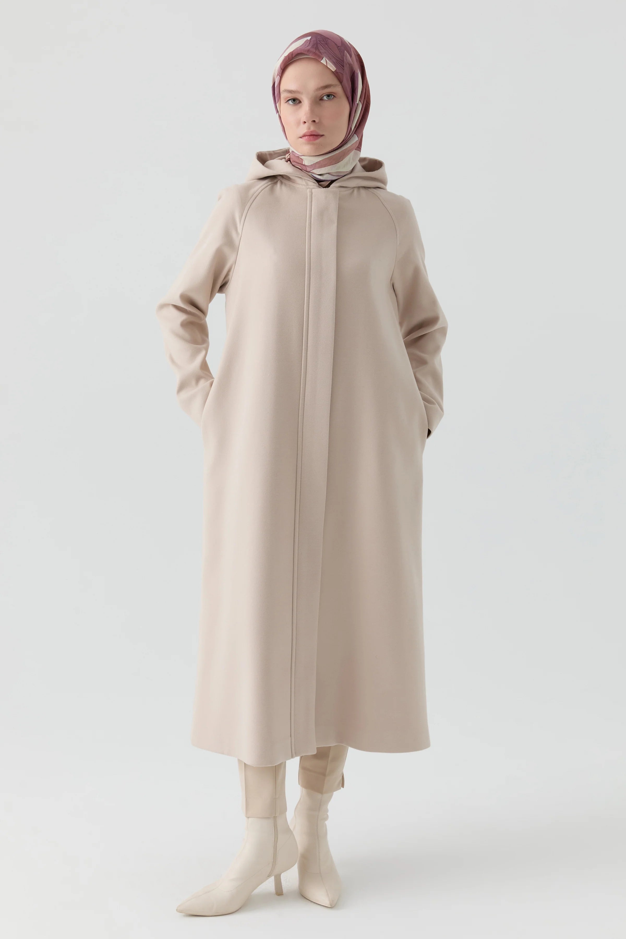 Rüzgarlık Detaylı Patlı Kaban - Bej TUGBA