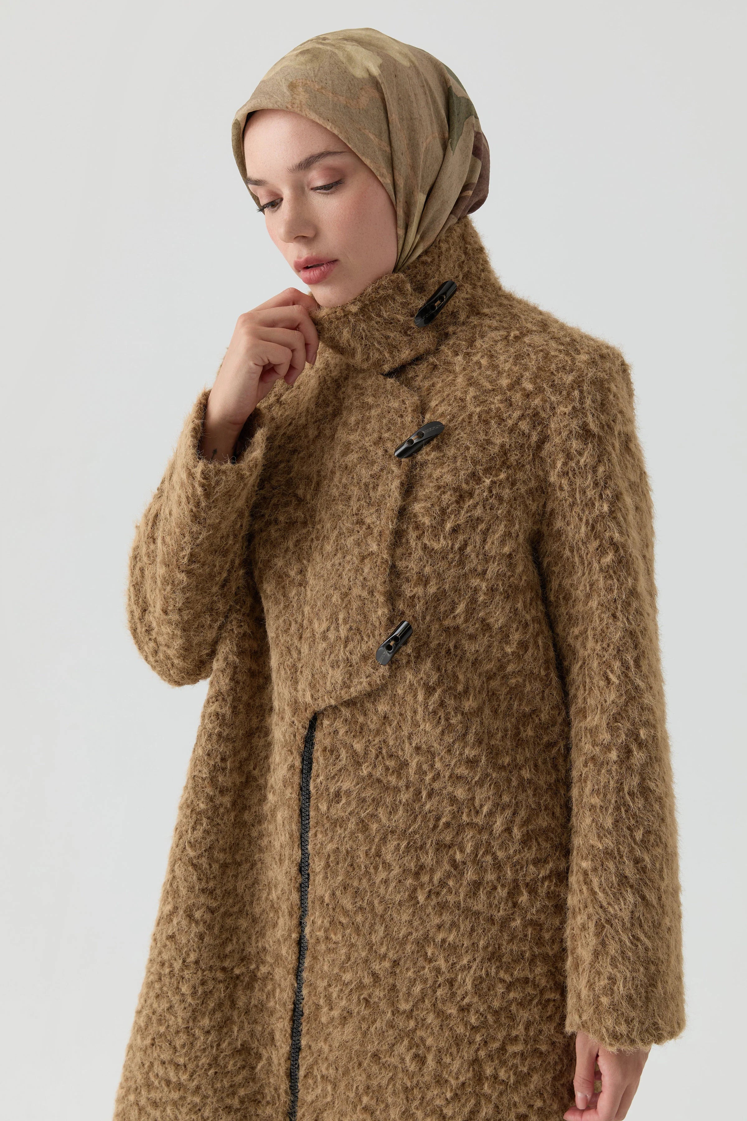 Dik Yaka Çoban Düğmeli Kaban - Kahve TUGBA