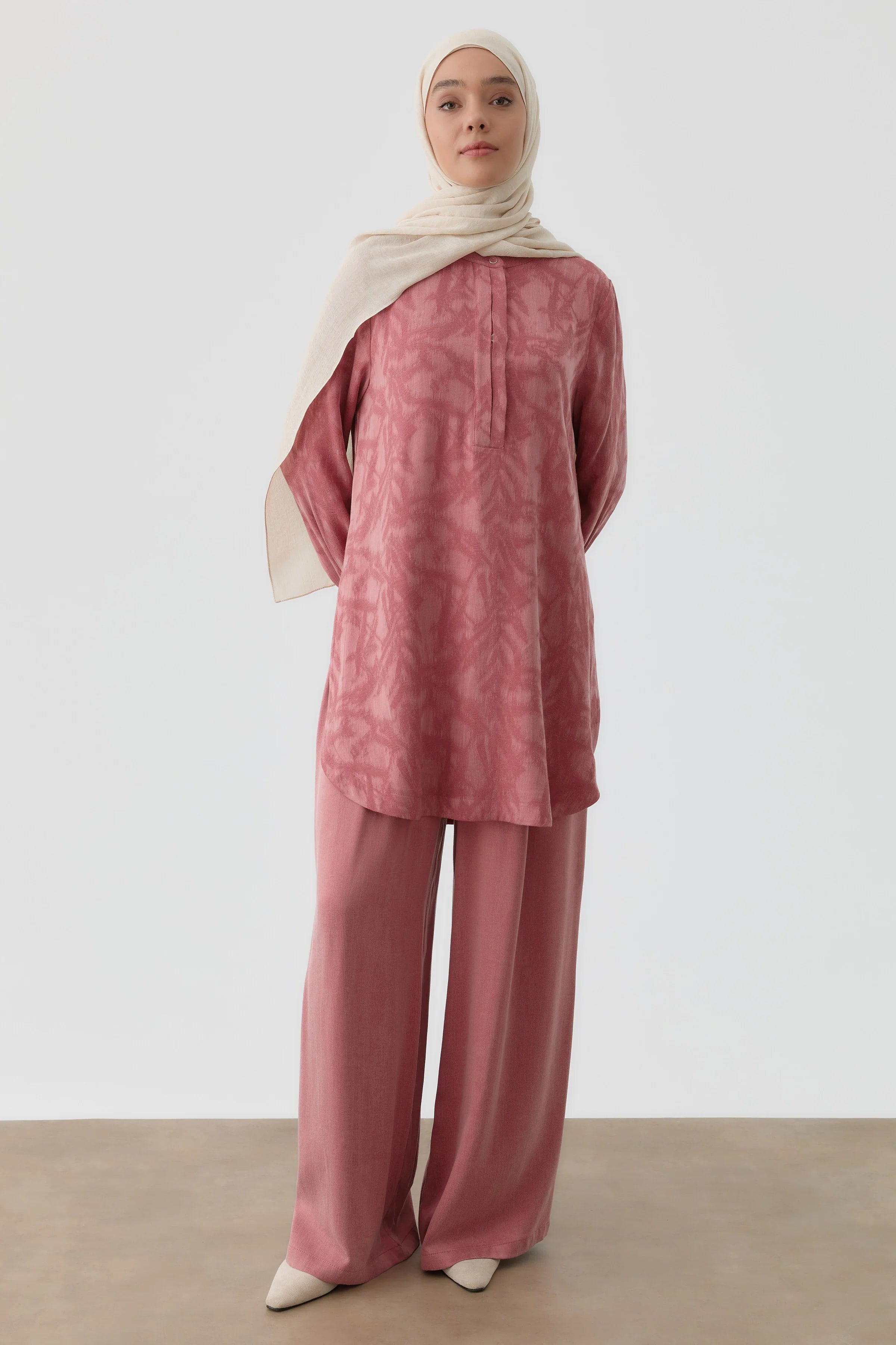 Plikaşe Gizli Pat Detaylı Yırtmaçlı Tunik - Gül Kurusu TUGBA