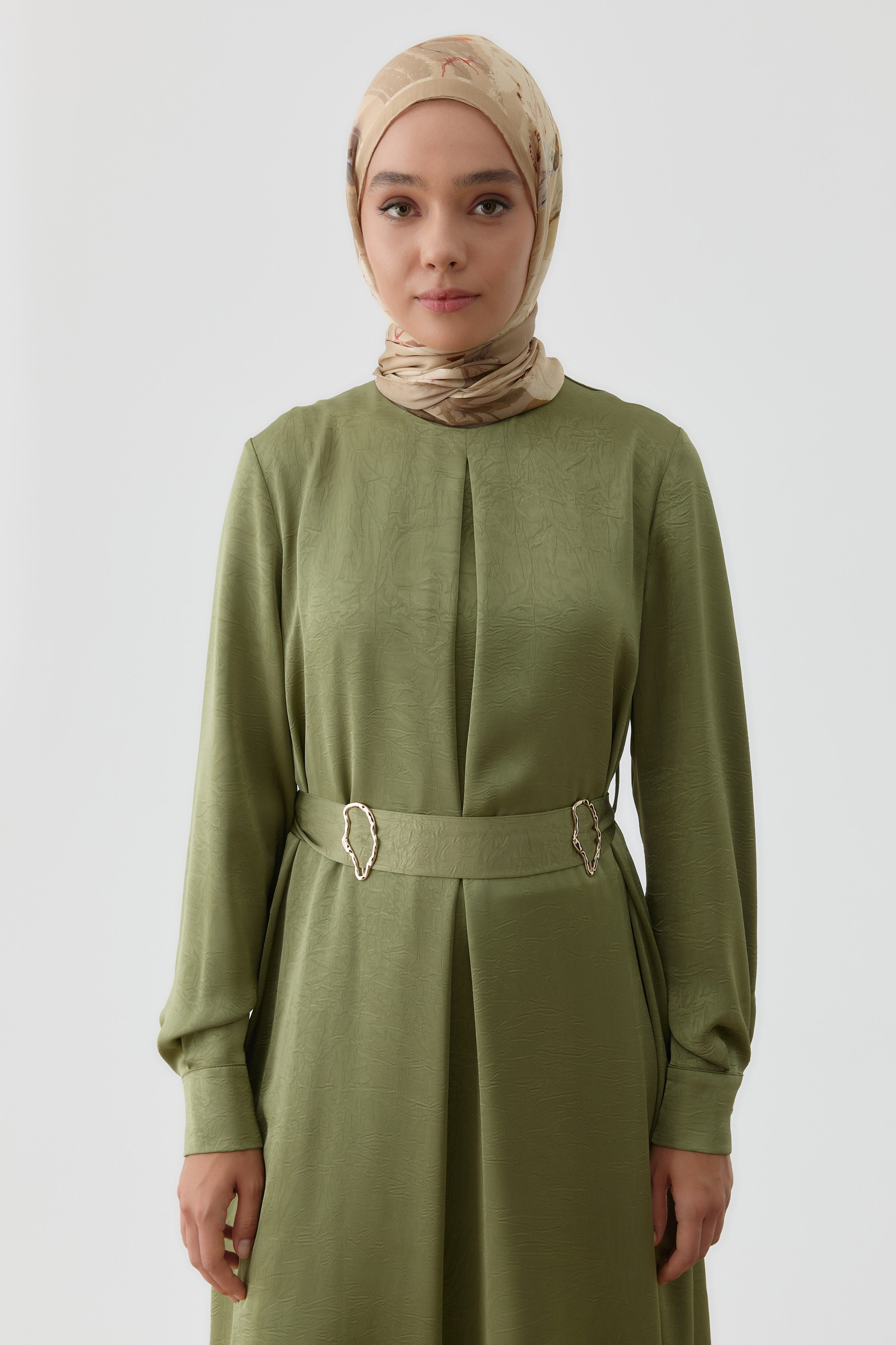 Plikaşe Detaylı Kemerli Elbise - Mint TUGBA